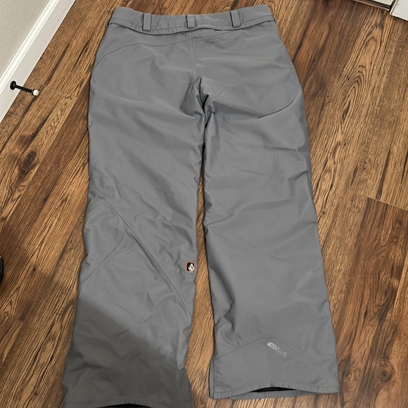 Men’s size large Volcom snow pants - Picture 2 of 5